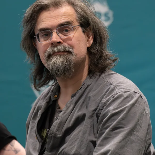 Adrian Tchaikovsky
