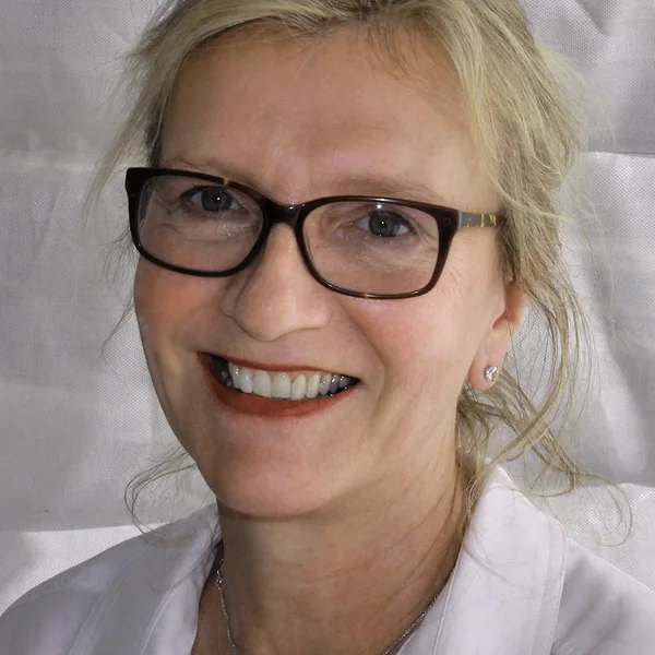 Elizabeth Strout